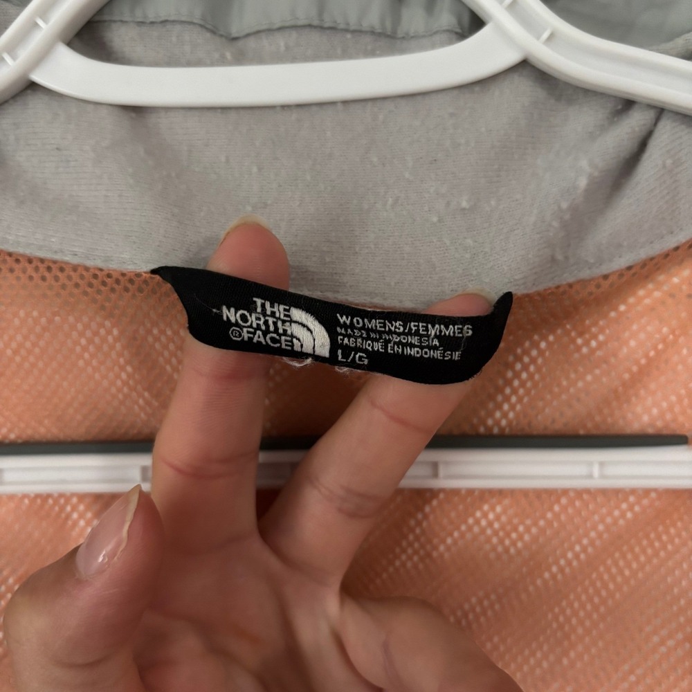 The North Face HyVent Rain Jacket Womens L Grey Orange Mesh Lined Hooded Shell - Picture 8 of 15